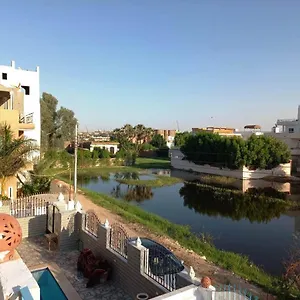 Villa Victoria Old Nile View, Louxor